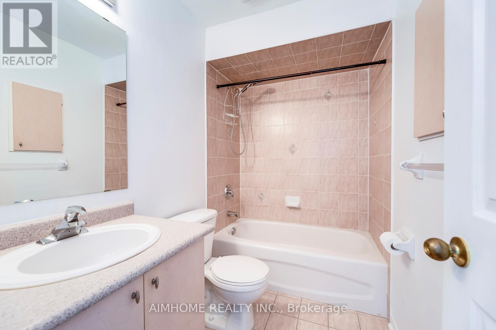 340 Kittridge Road, Oakville, Ontario  L6H 7K6 - Photo 24 - W12974202