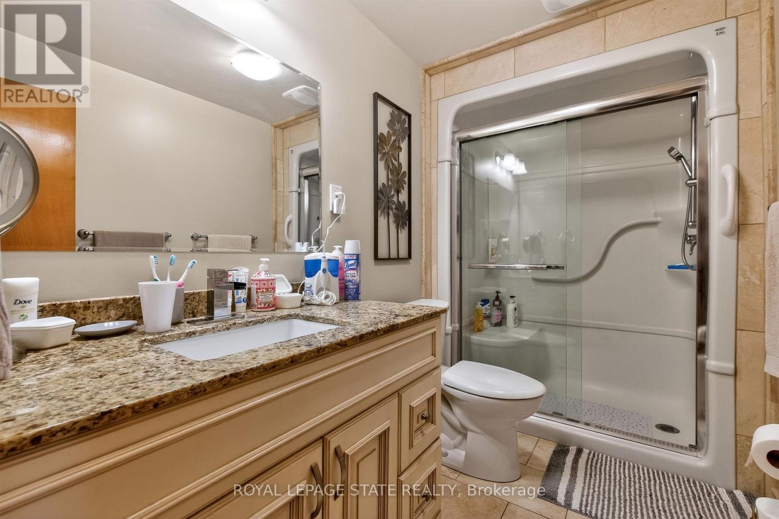 57 Starview Drive, Toronto, Ontario  M9M 1K7 - Photo 22 - W12974210