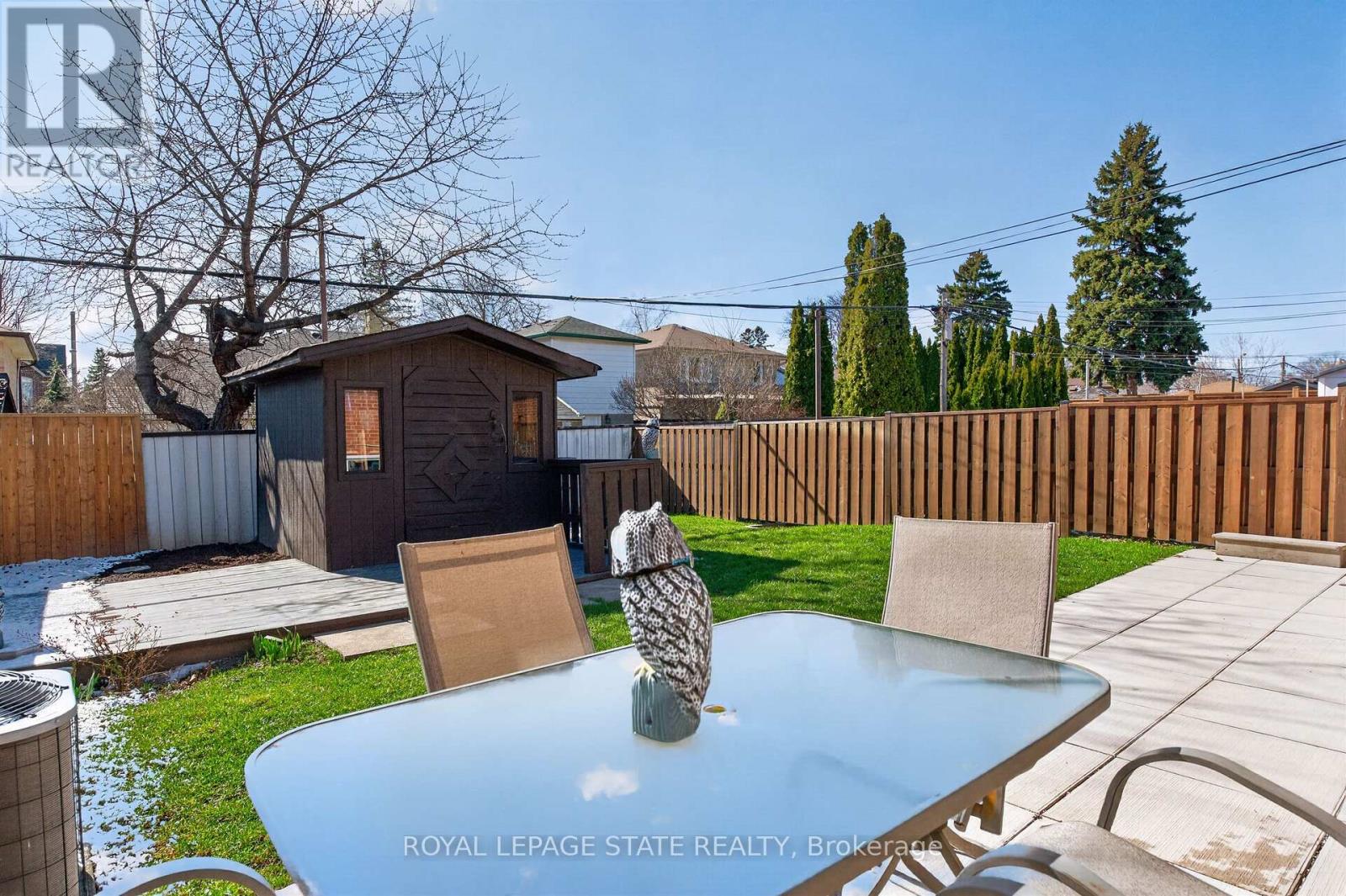 57 Starview Drive, Toronto, Ontario  M9M 1K7 - Photo 39 - W12974210