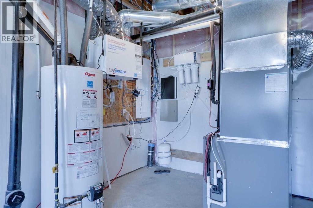 132 Belvedere Drive Se, Calgary, Alberta  T2A 7G1 - Photo 33 - A2290914