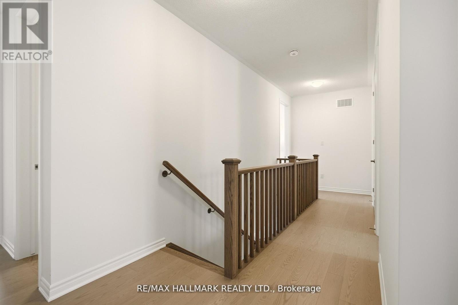 618 Newlove Street, Innisfil, Ontario  L9S 0S2 - Photo 21 - N12973132