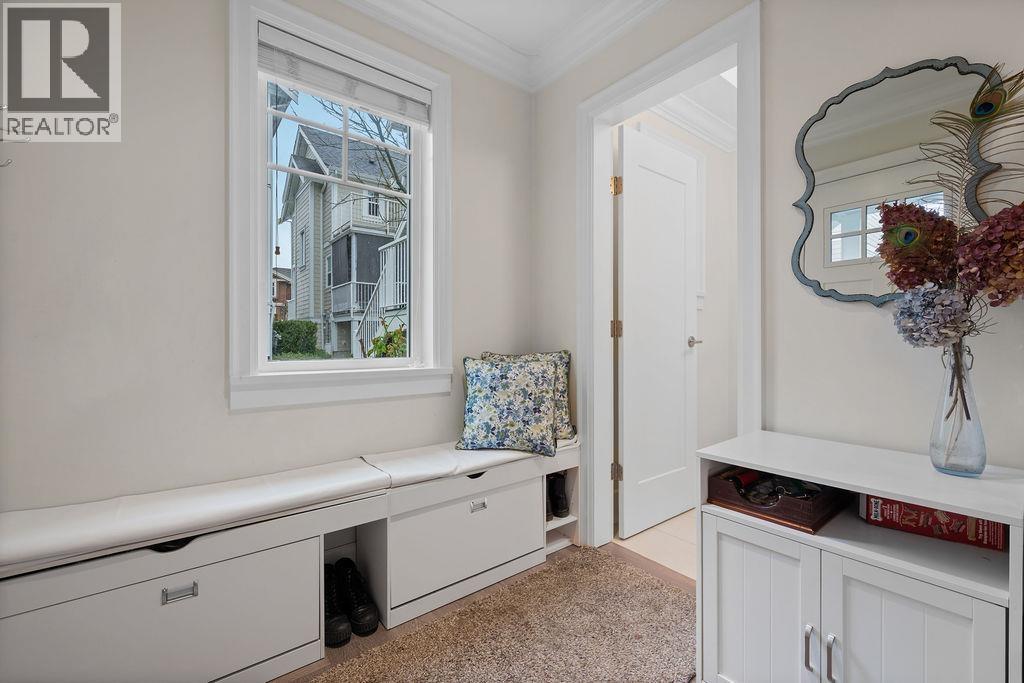 5681 Killarney Street, Vancouver, British Columbia  V5R 3W4 - Photo 4 - R3108991