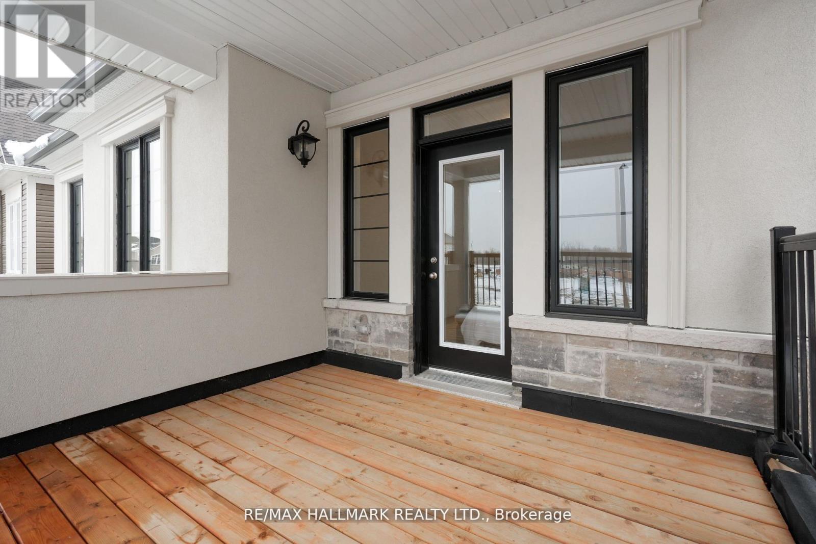 618 Newlove Street, Innisfil, Ontario  L9S 0S2 - Photo 30 - N12973132