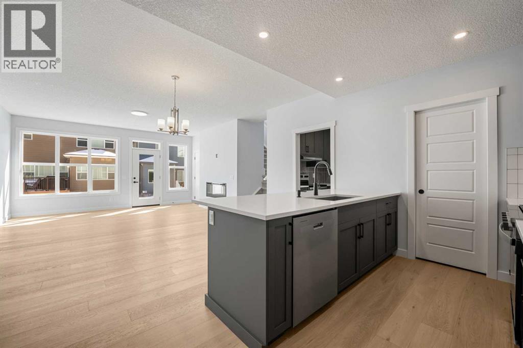 187 Legacy Reach Park SE, Calgary, Alberta  T2X 5A3 - Photo 2 - A2299306