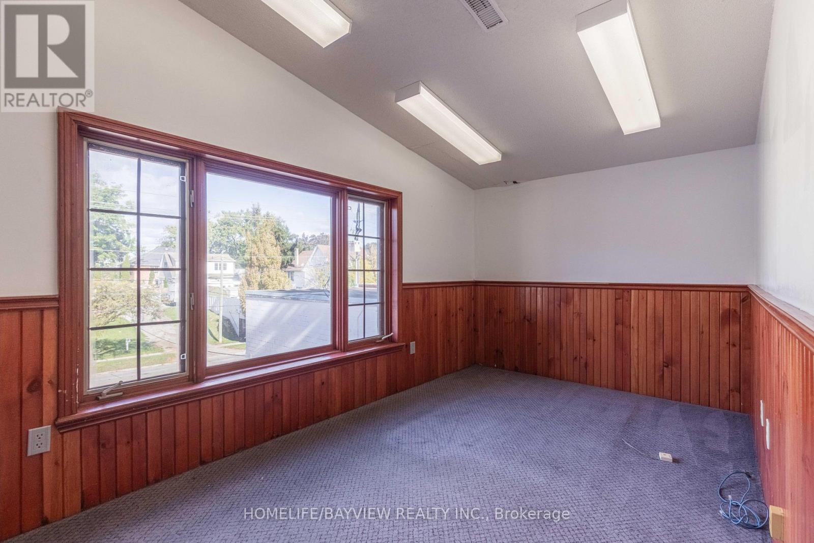 19 Main Street, St. Catharines, Ontario  L2N 4T5 - Photo 31 - X12974188