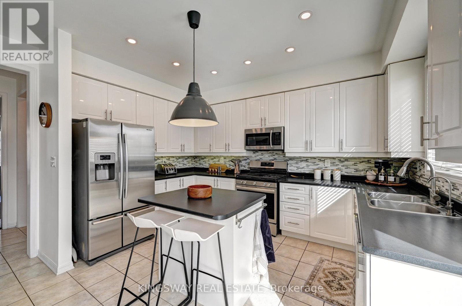 222 Baldwin Drive, Cambridge, Ontario  N3C 0B3 - Photo 16 - X12974192