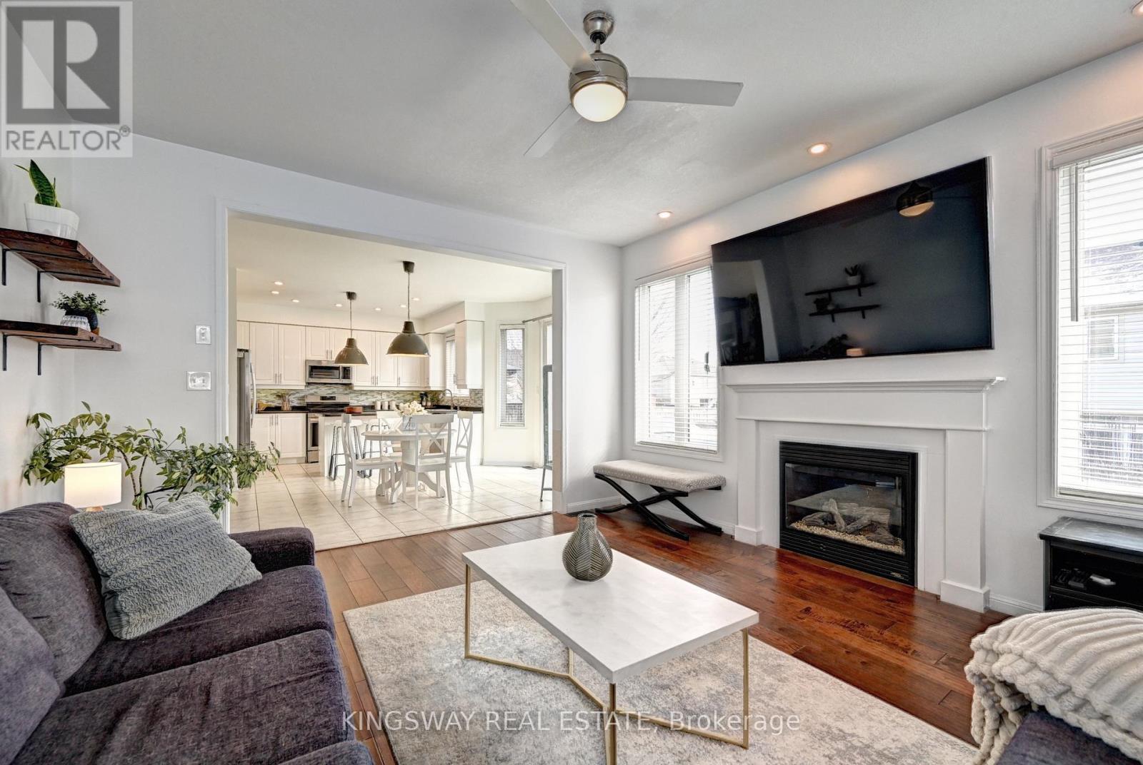 222 Baldwin Drive, Cambridge, Ontario  N3C 0B3 - Photo 7 - X12974192