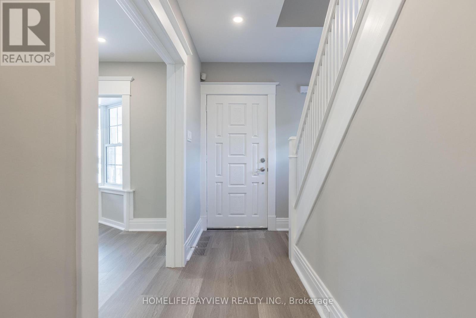 19 Main Street, St. Catharines, Ontario  L2N 4T5 - Photo 6 - X12974194