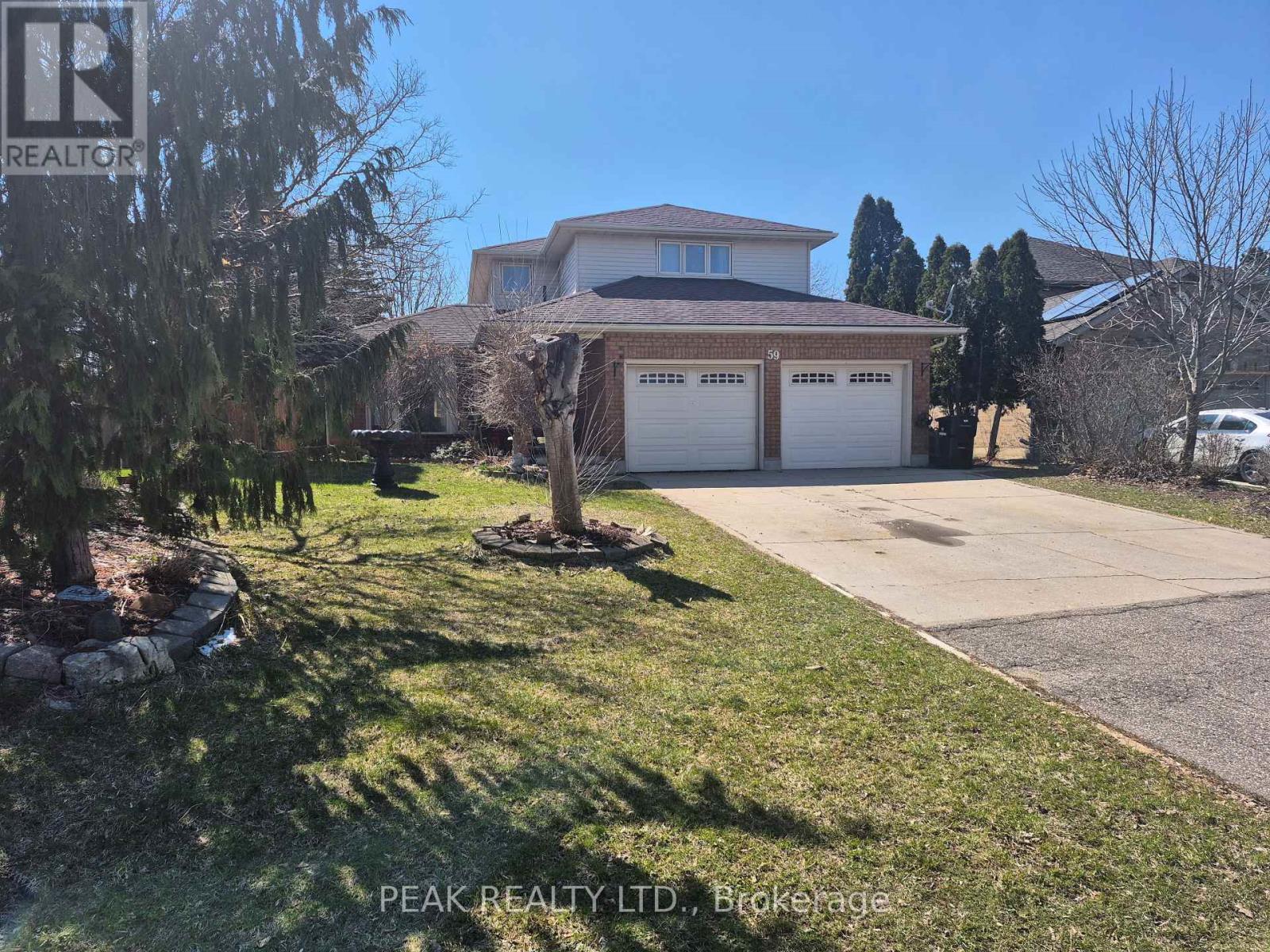 59 MATTHEW STREET, Kitchener, Ontario