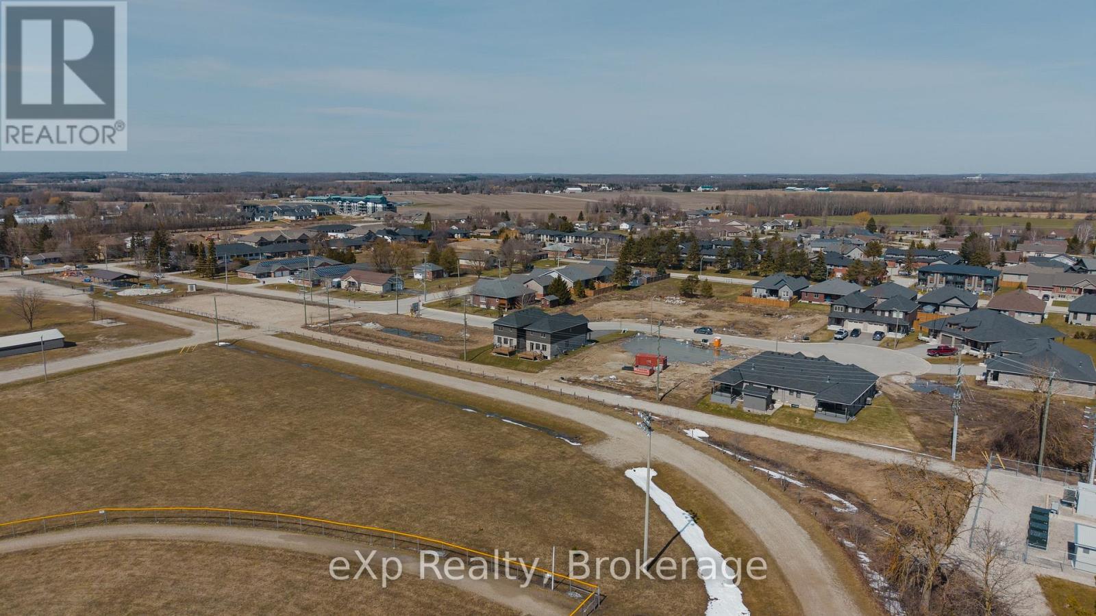 544 Newfoundland Street, Wellington North, Ontario  N0G 2L2 - Photo 40 - X12974158