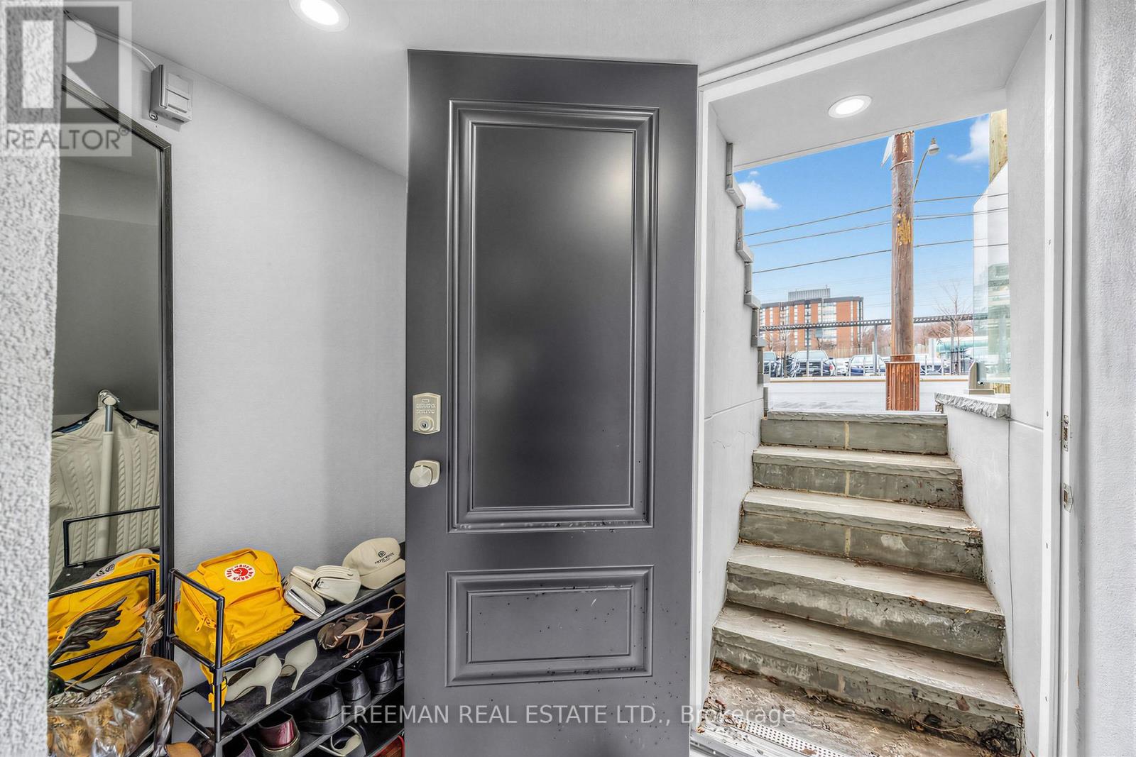 623 Dupont Street, Toronto, Ontario  M6G 1Z3 - Photo 39 - C12965936