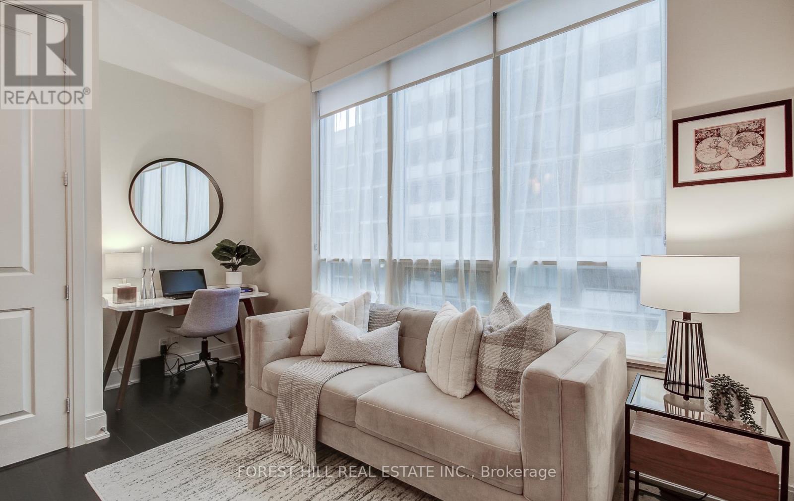 1403 - 21 Balmuto Street, Toronto, Ontario  M4Y 1W4 - Photo 6 - C12959048