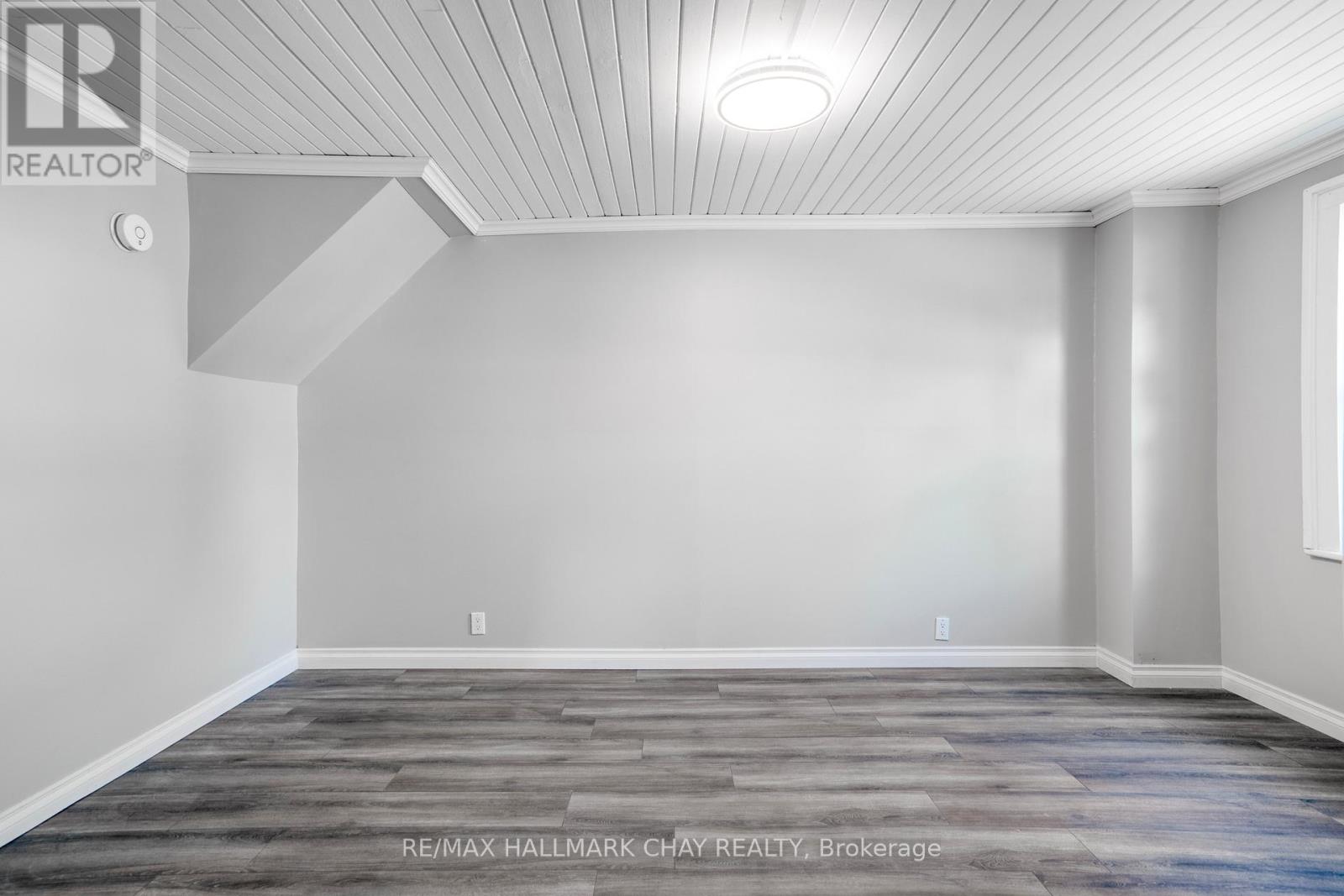 635 First Street S, Gravenhurst, Ontario  P1P 1K1 - Photo 7 - X12793448