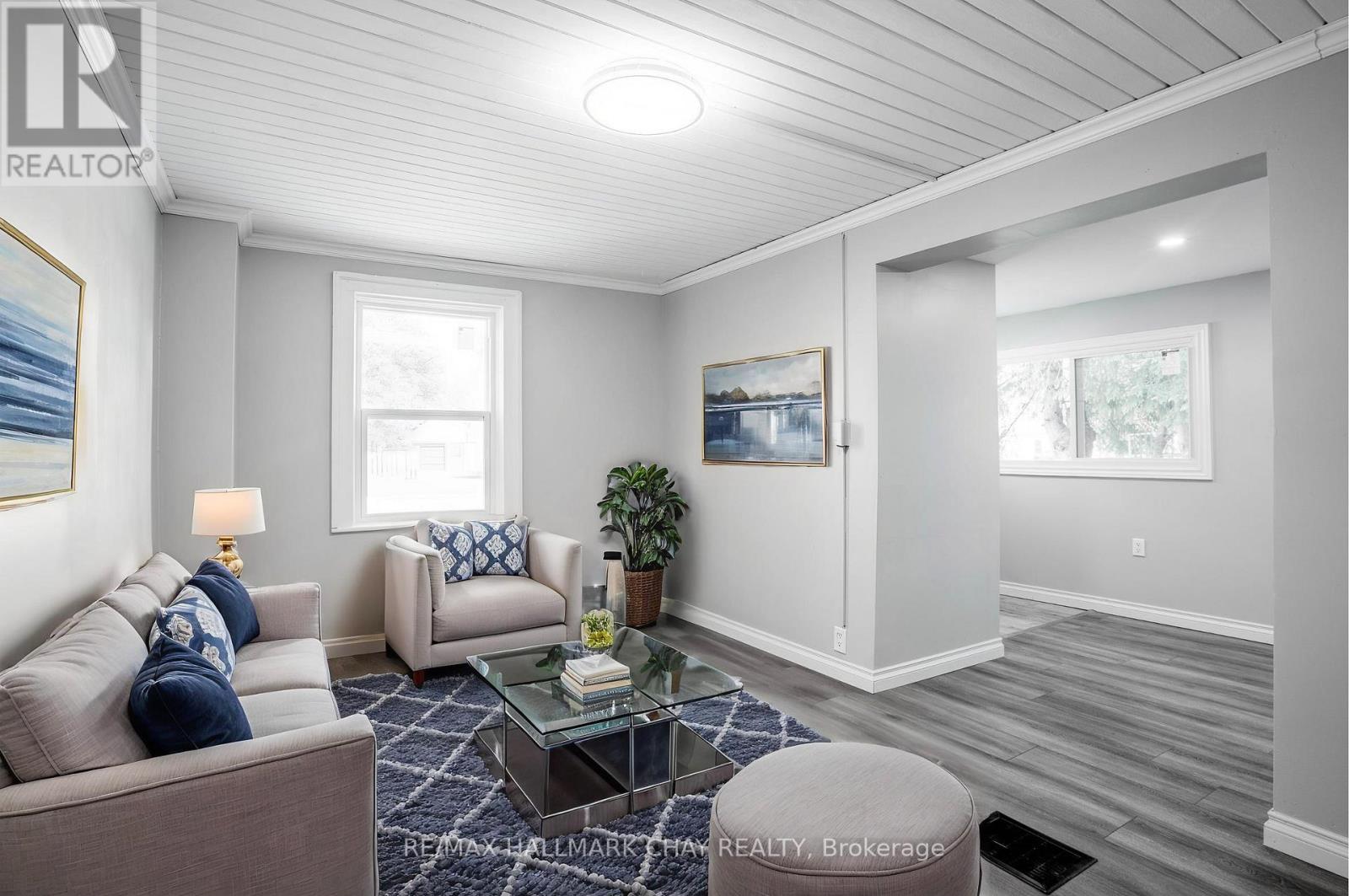 635 First Street S, Gravenhurst, Ontario  P1P 1K1 - Photo 8 - X12793448