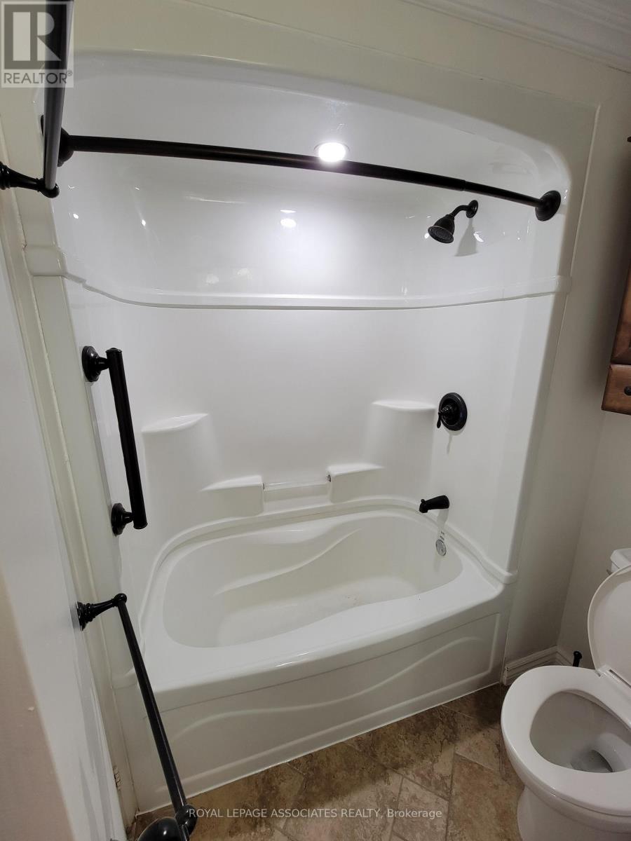 45 - 85 Albright Road, Hamilton, Ontario  L8K 6H1 - Photo 6 - X12970546