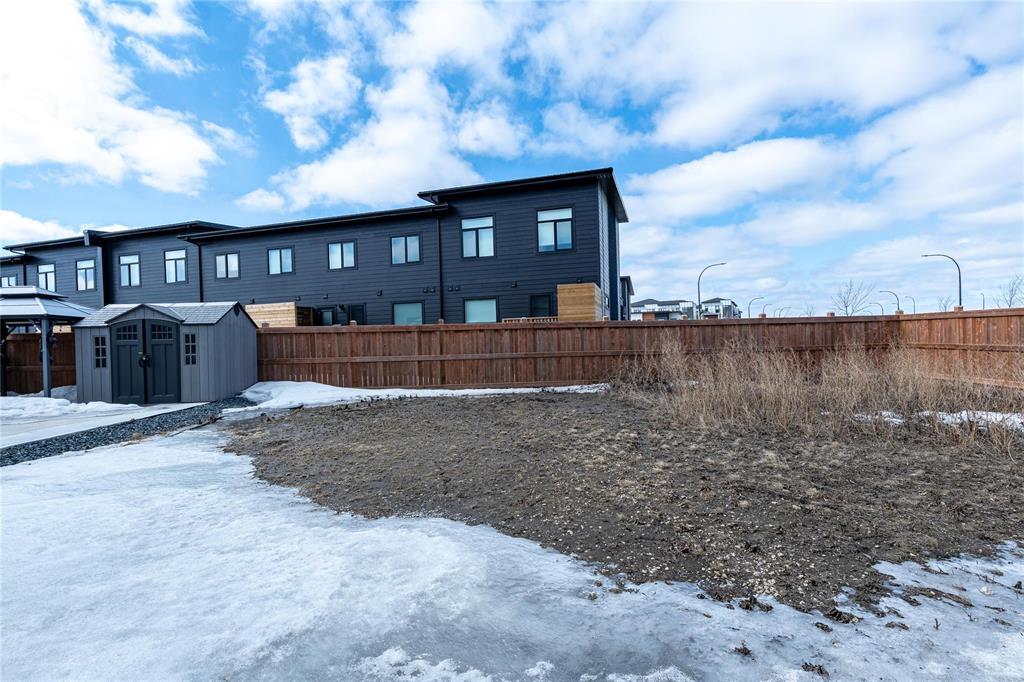 6 Ken Wong Bay, Winnipeg, Manitoba  R3Y 1Z7 - Photo 25 - 202606630