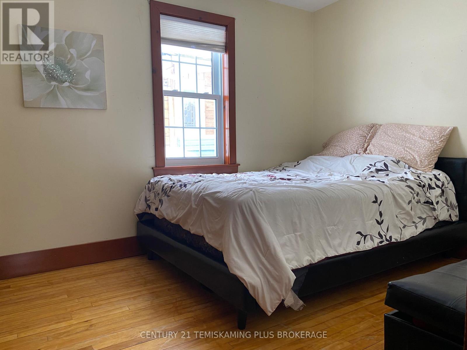 6739 Hwy 11 N Highway, Temagami, Ontario  P0H 2H0 - Photo 14 - X12974296