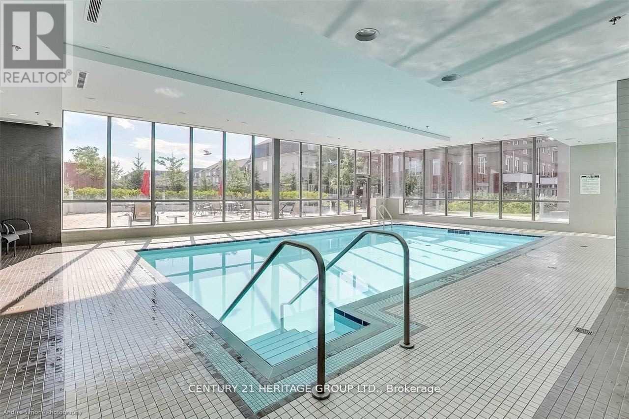 317 - 120 Dallimore Circle, Toronto, Ontario  M3C 4J1 - Photo 4 - C12974232