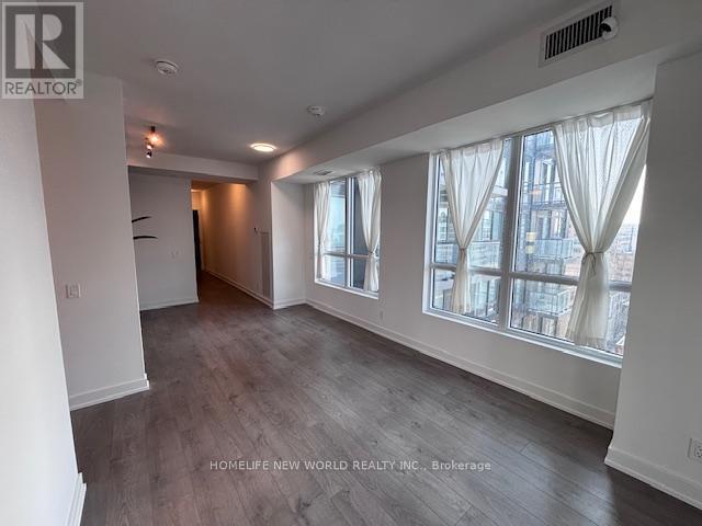 1302 - 108 Peter Street, Toronto, Ontario  M5V 0W2 - Photo 15 - C12974256