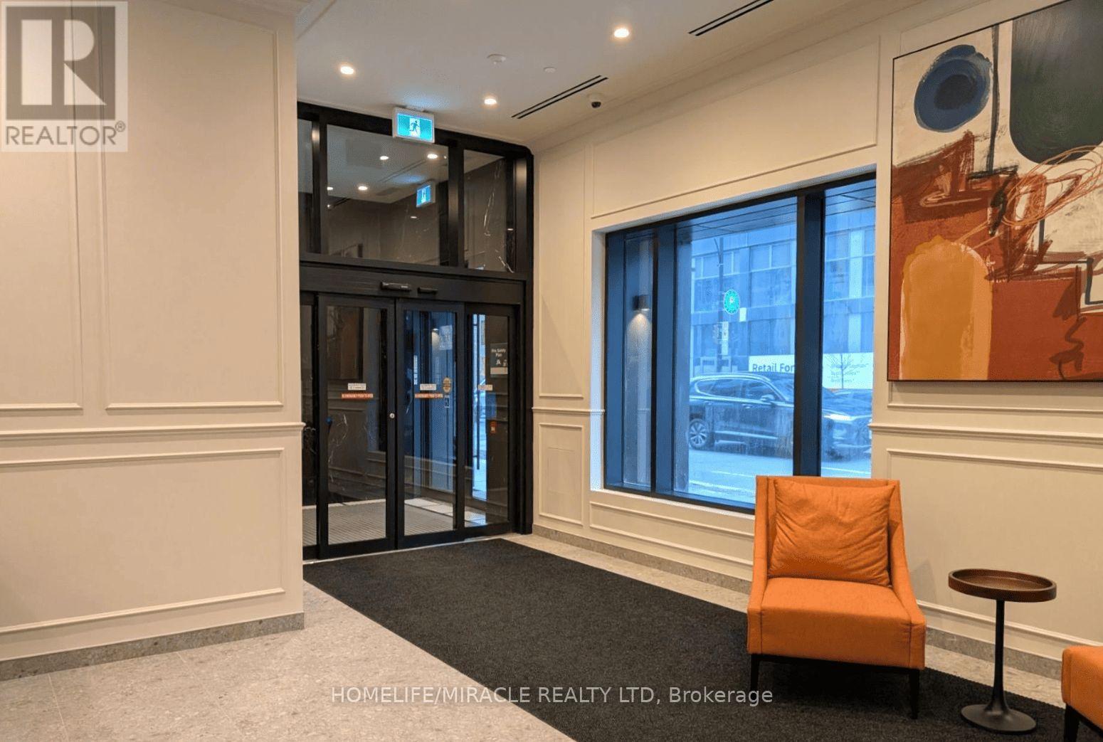 917 - 180 Front Street E, Toronto, Ontario  M5A 0A9 - Photo 3 - C12974298