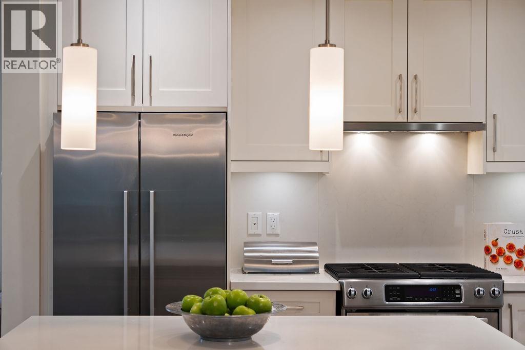 5681 Killarney Street, Vancouver, British Columbia V5R 3W4 - Photo 8 - R3107134