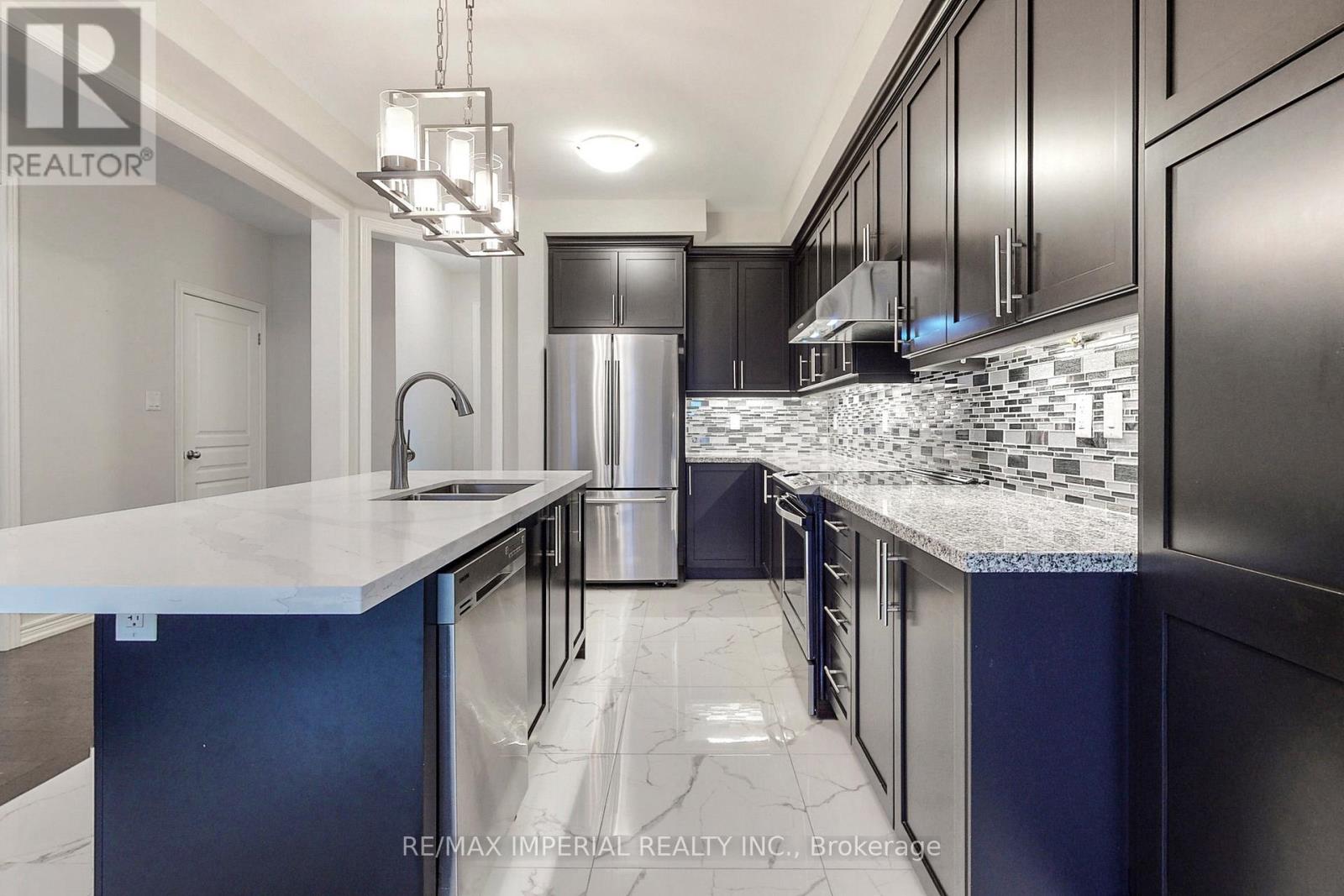 532 Barons Street, Vaughan, Ontario  L4H 4T9 - Photo 15 - N12974278