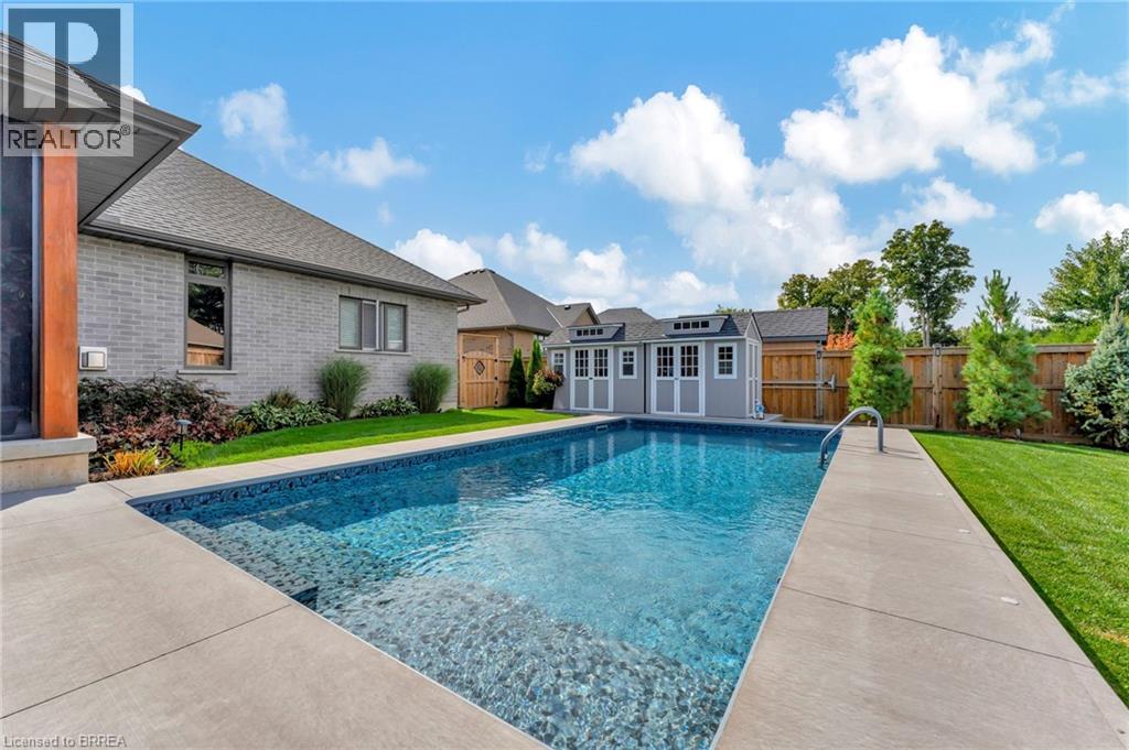 11 Sycamore Drive, Port Dover, Ontario  N0A 1N6 - Photo 37 - 40818059