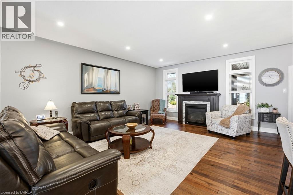 11 Sycamore Drive, Port Dover, Ontario  N0A 1N6 - Photo 8 - 40818059