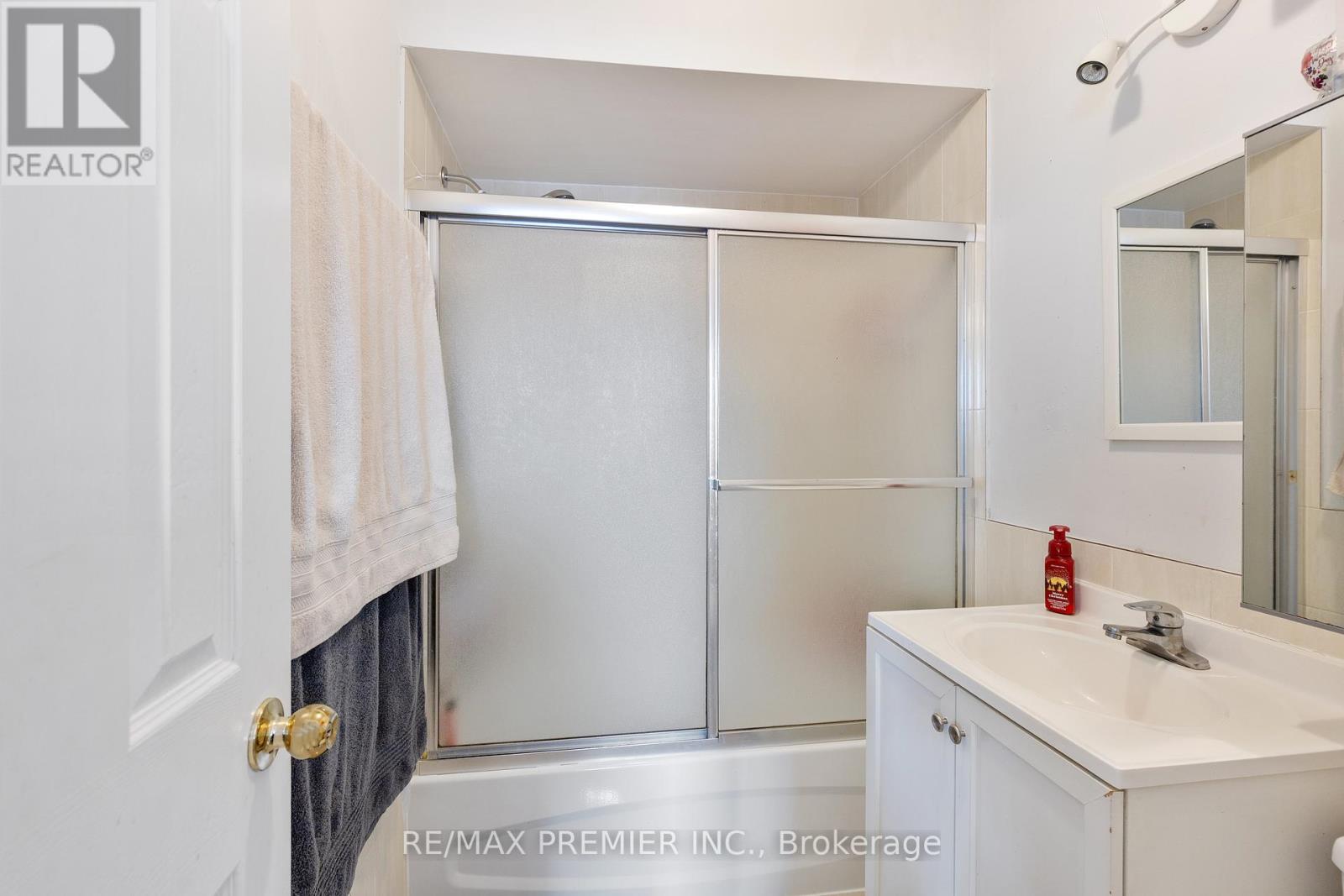 19 - 42 San Marino Way, Toronto, Ontario  M3N 2Y3 - Photo 13 - W12974236