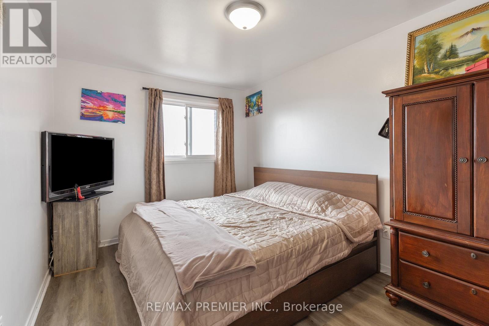 19 - 42 San Marino Way, Toronto, Ontario  M3N 2Y3 - Photo 18 - W12974236