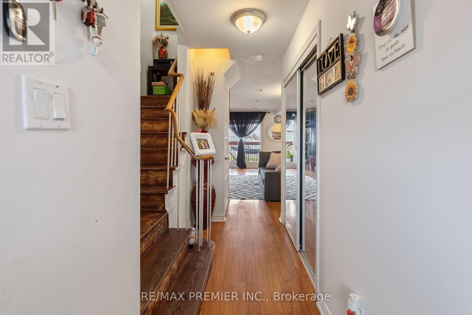 19 - 42 San Marino Way, Toronto, Ontario  M3N 2Y3 - Photo 2 - W12974236