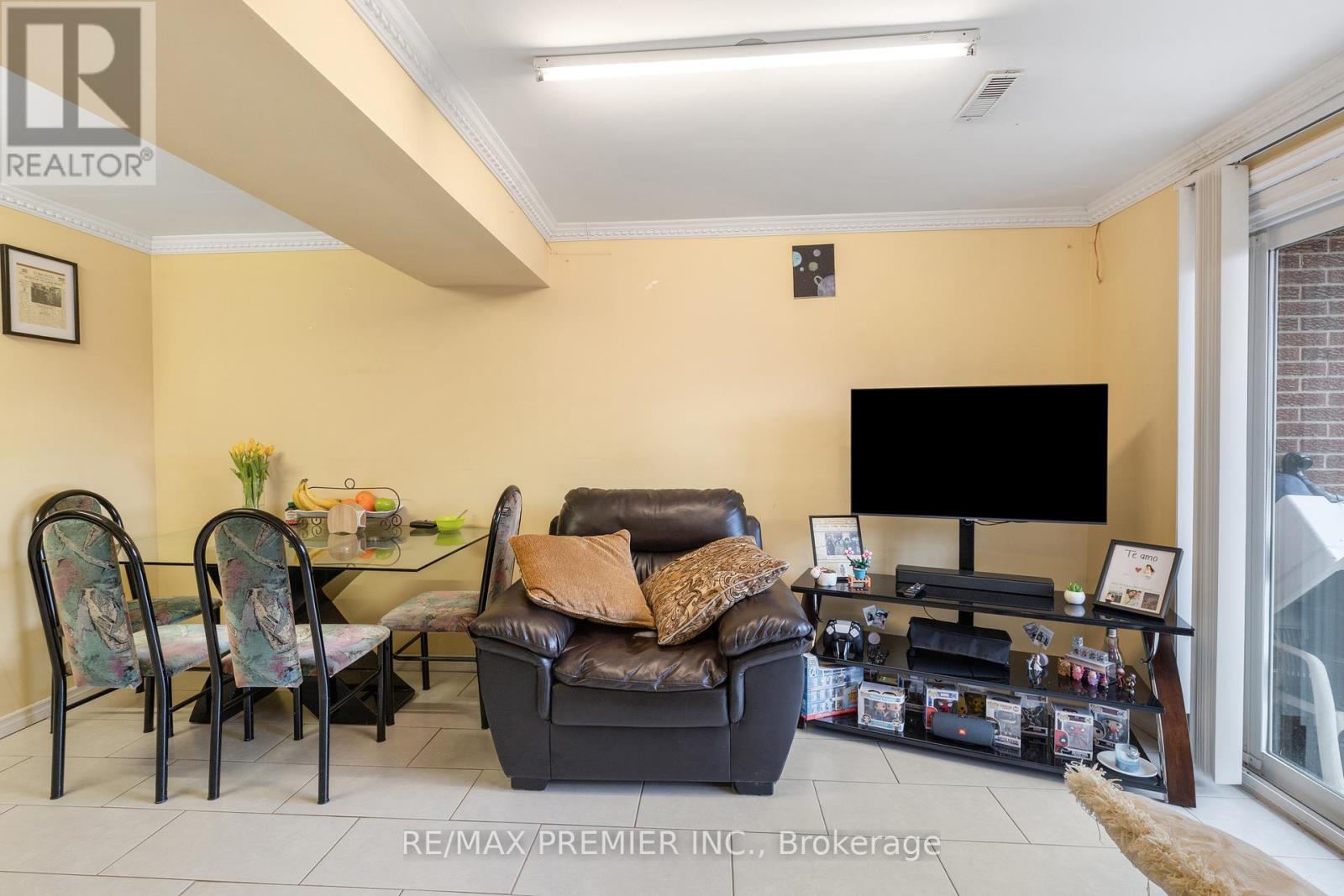 19 - 42 San Marino Way, Toronto, Ontario  M3N 2Y3 - Photo 26 - W12974236