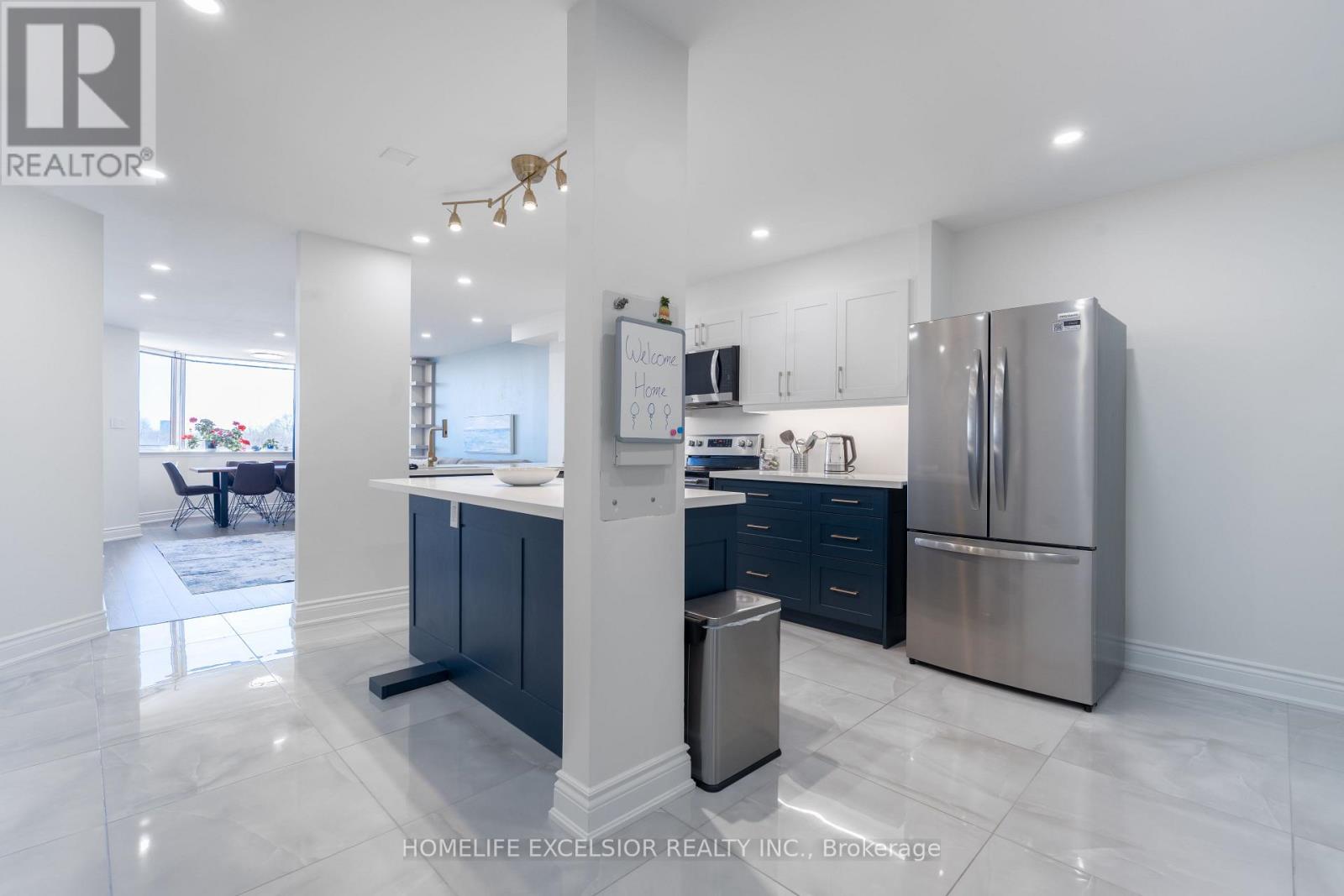 612 - 236 ALBION ROAD, Toronto, Ontario