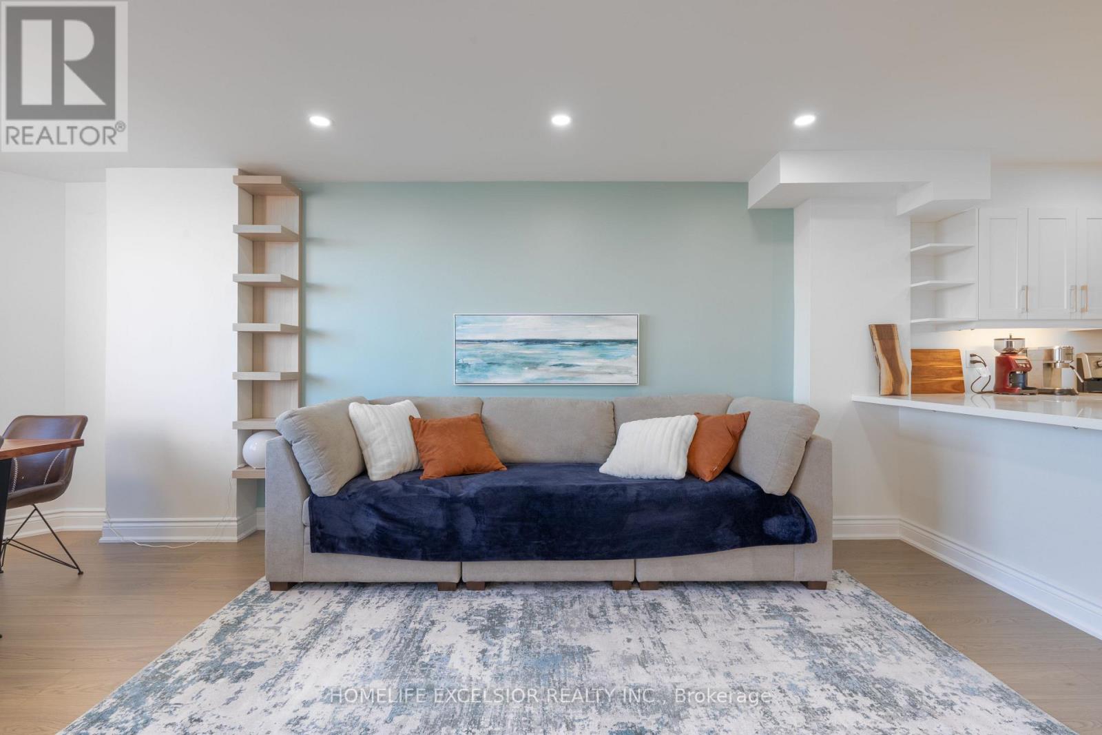 612 - 236 Albion Road, Toronto, Ontario  M9W 6A6 - Photo 11 - W12974254