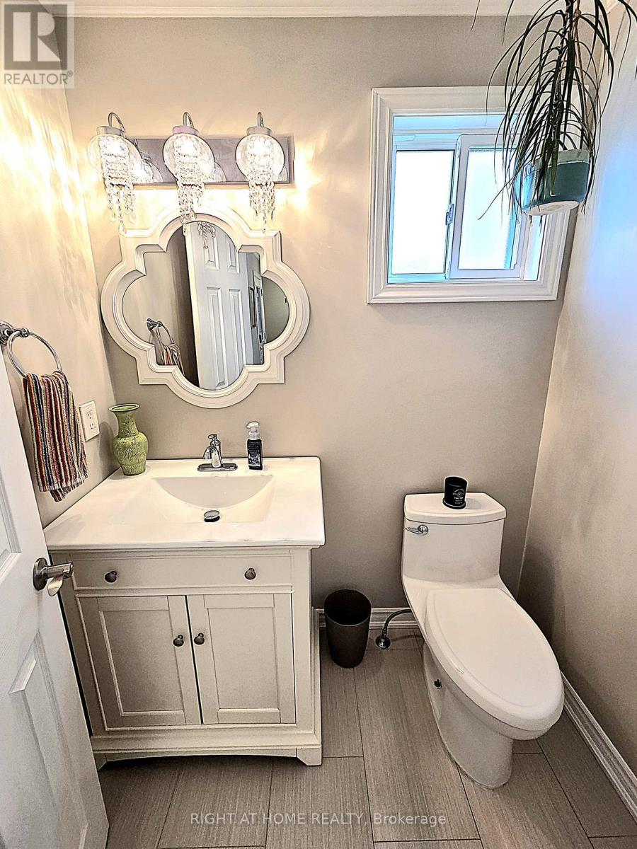 6914 Cordingley Crescent, Mississauga, Ontario  L5N 4Y8 - Photo 17 - W12974282