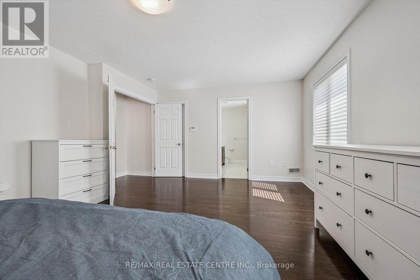 37 Zanetta Crescent, Brampton, Ontario  L6Y 6A2 - Photo 18 - W12974290