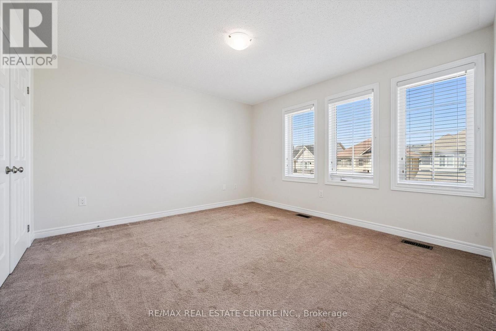 37 Zanetta Crescent, Brampton, Ontario  L6Y 6A2 - Photo 27 - W12974290