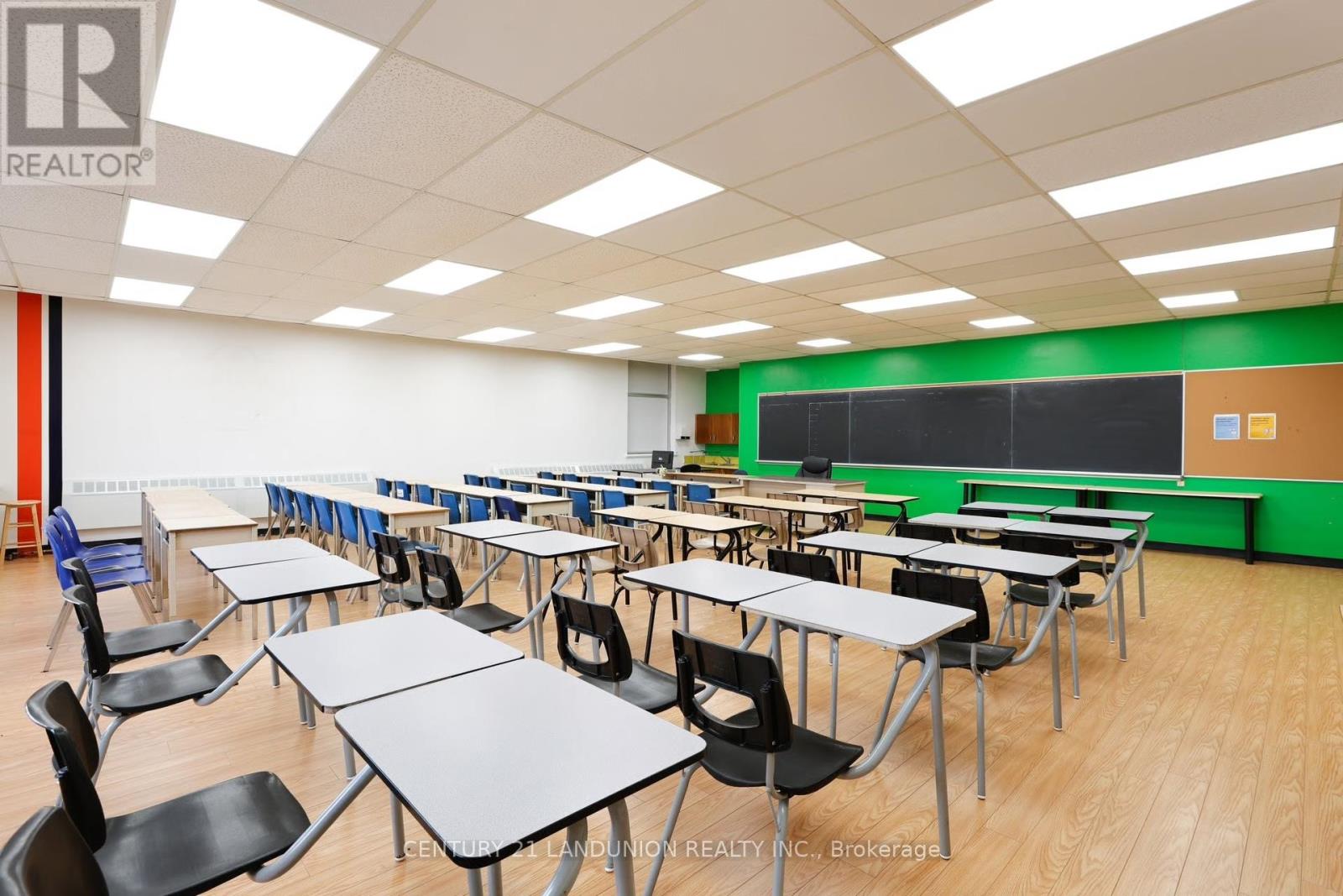 83 Marmora Street, Quinte West, Ontario  K8V 2J2 - Photo 14 - X12974240