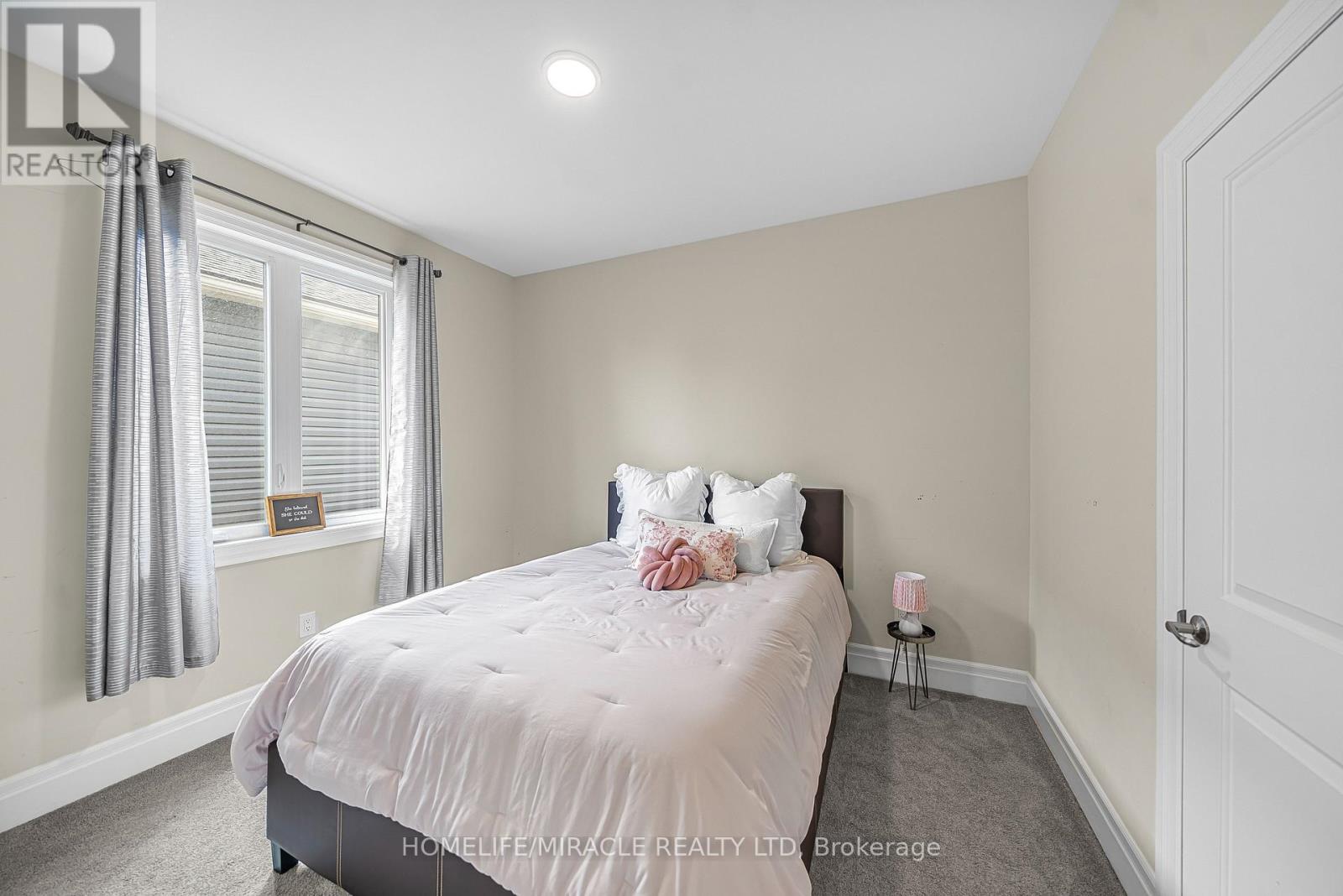 35 Allen Street, Prince Edward County, Ontario  K0K 2T0 - Photo 25 - X12974270