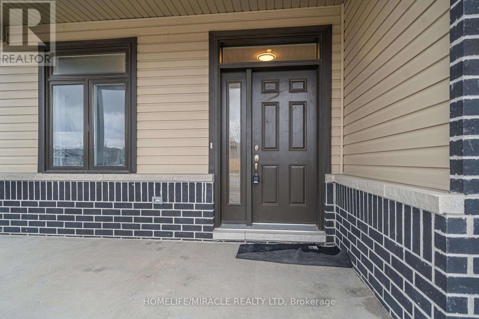 35 Allen Street, Prince Edward County, Ontario  K0K 2T0 - Photo 7 - X12974270