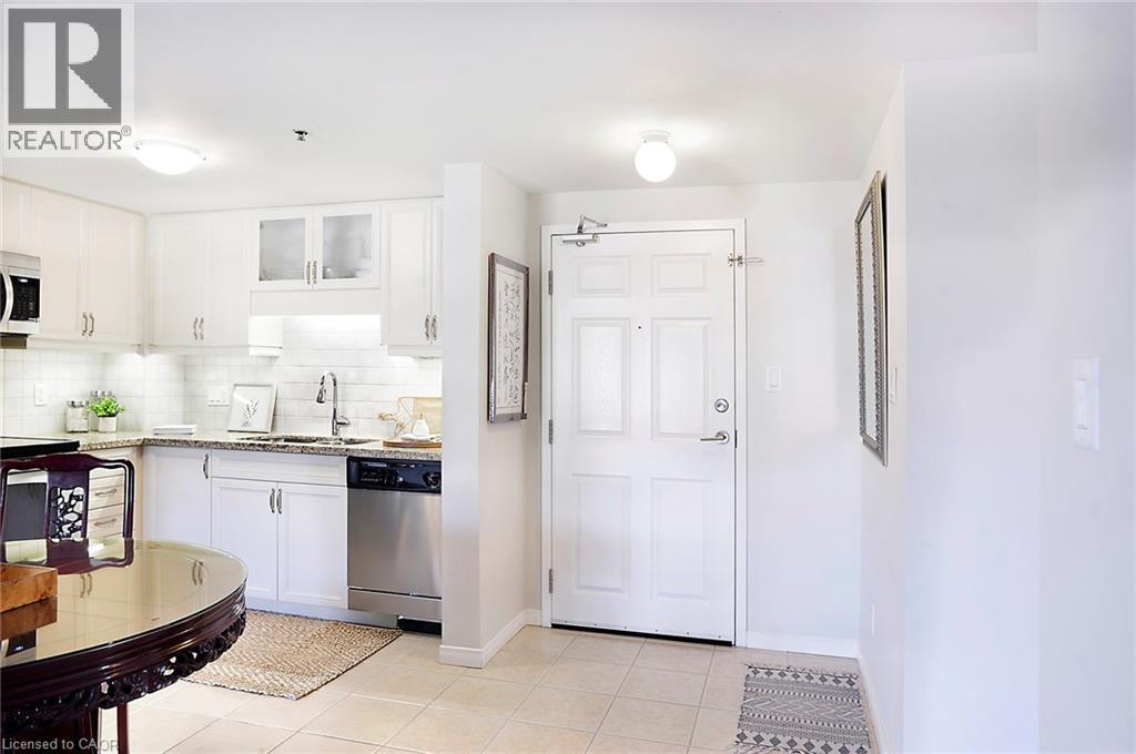 345 Fisher Mills Road Unit# 103, Cambridge, Ontario  N3C 0E5 - Photo 14 - 40816563