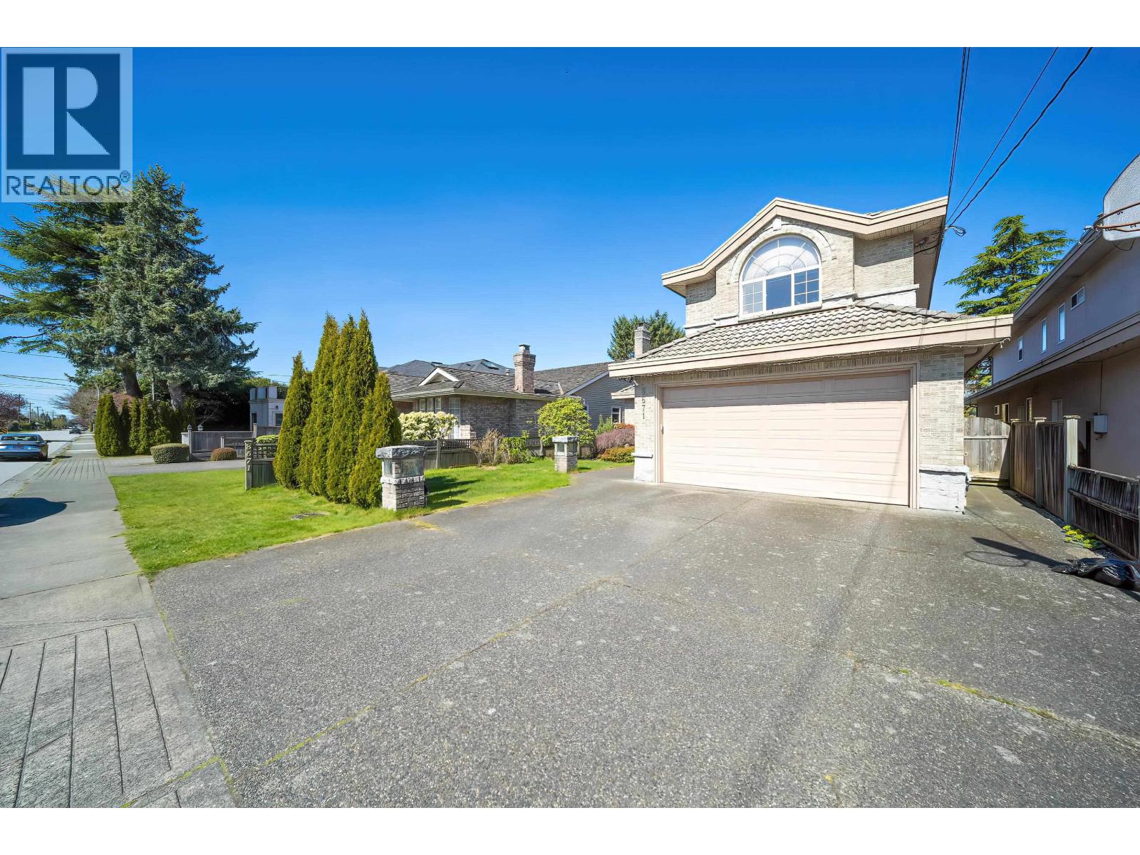 8671 Saunders Road, Richmond, British Columbia  V7A 2A6 - Photo 2 - R3109045