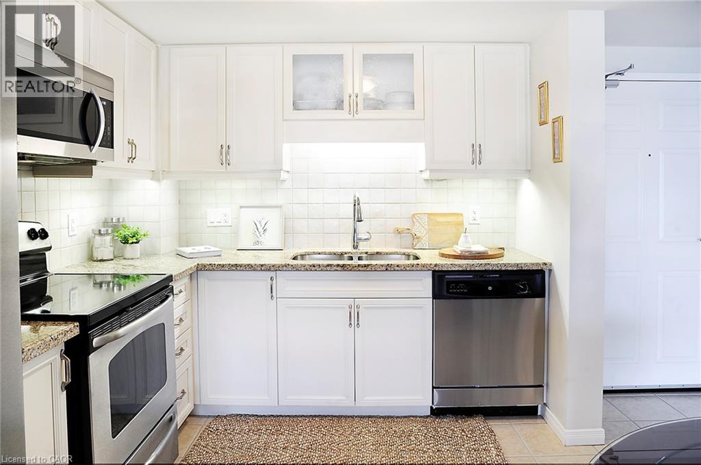 345 Fisher Mills Road Unit# 103, Cambridge, Ontario  N3C 0E5 - Photo 10 - 40816563