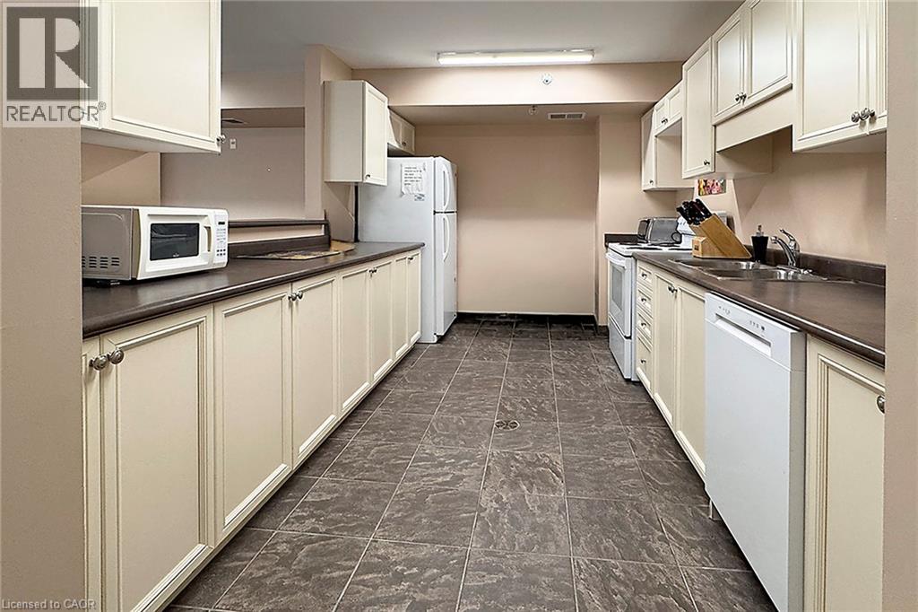 345 Fisher Mills Road Unit# 103, Cambridge, Ontario  N3C 0E5 - Photo 29 - 40816563