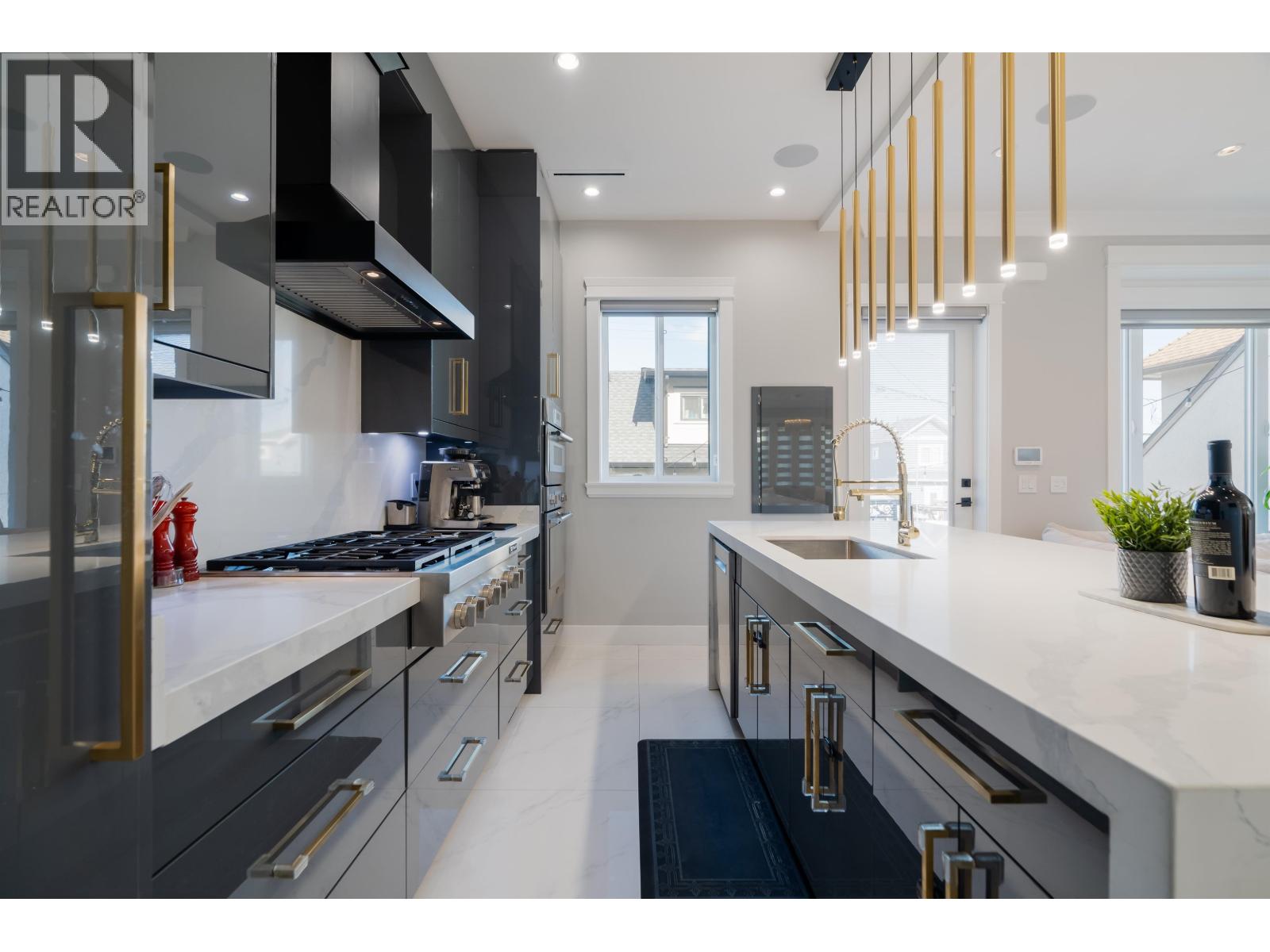 2783 E 27th Avenue, Vancouver, British Columbia  V5R 1N4 - Photo 16 - R3109004