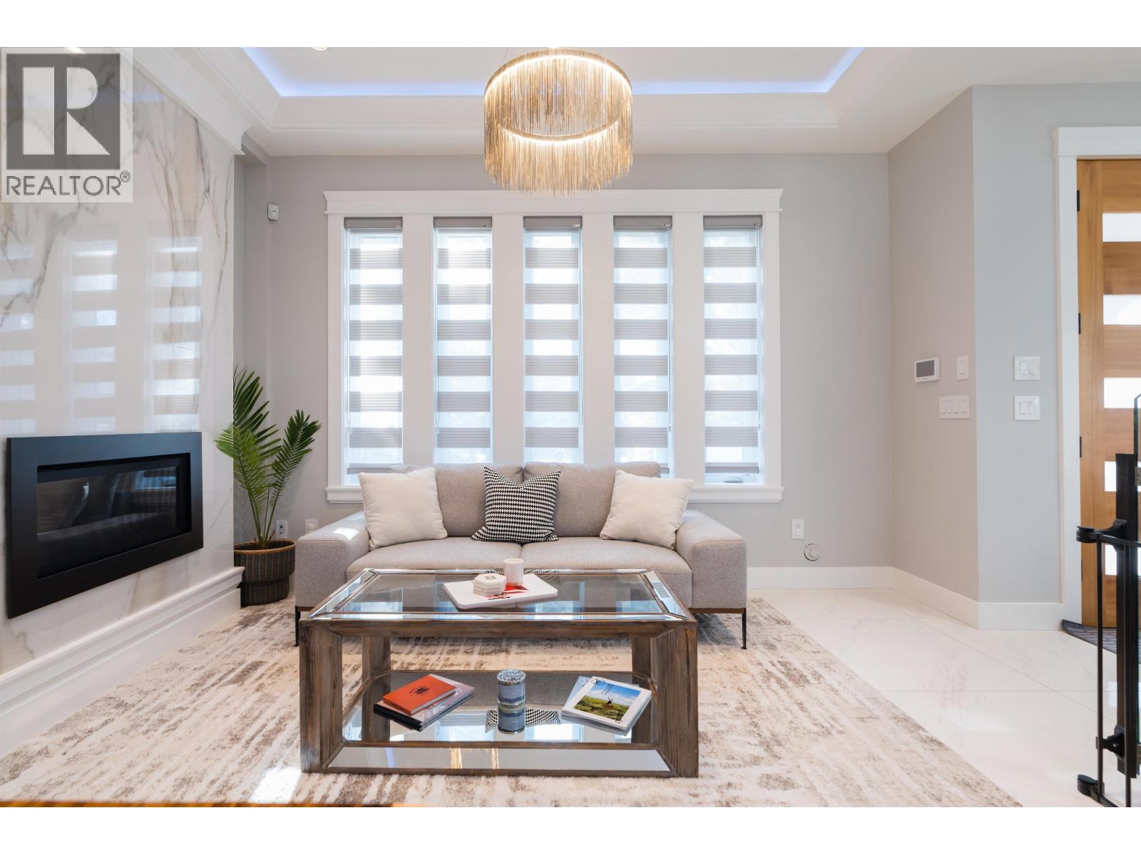 2783 E 27th Avenue, Vancouver, British Columbia  V5R 1N4 - Photo 10 - R3109004