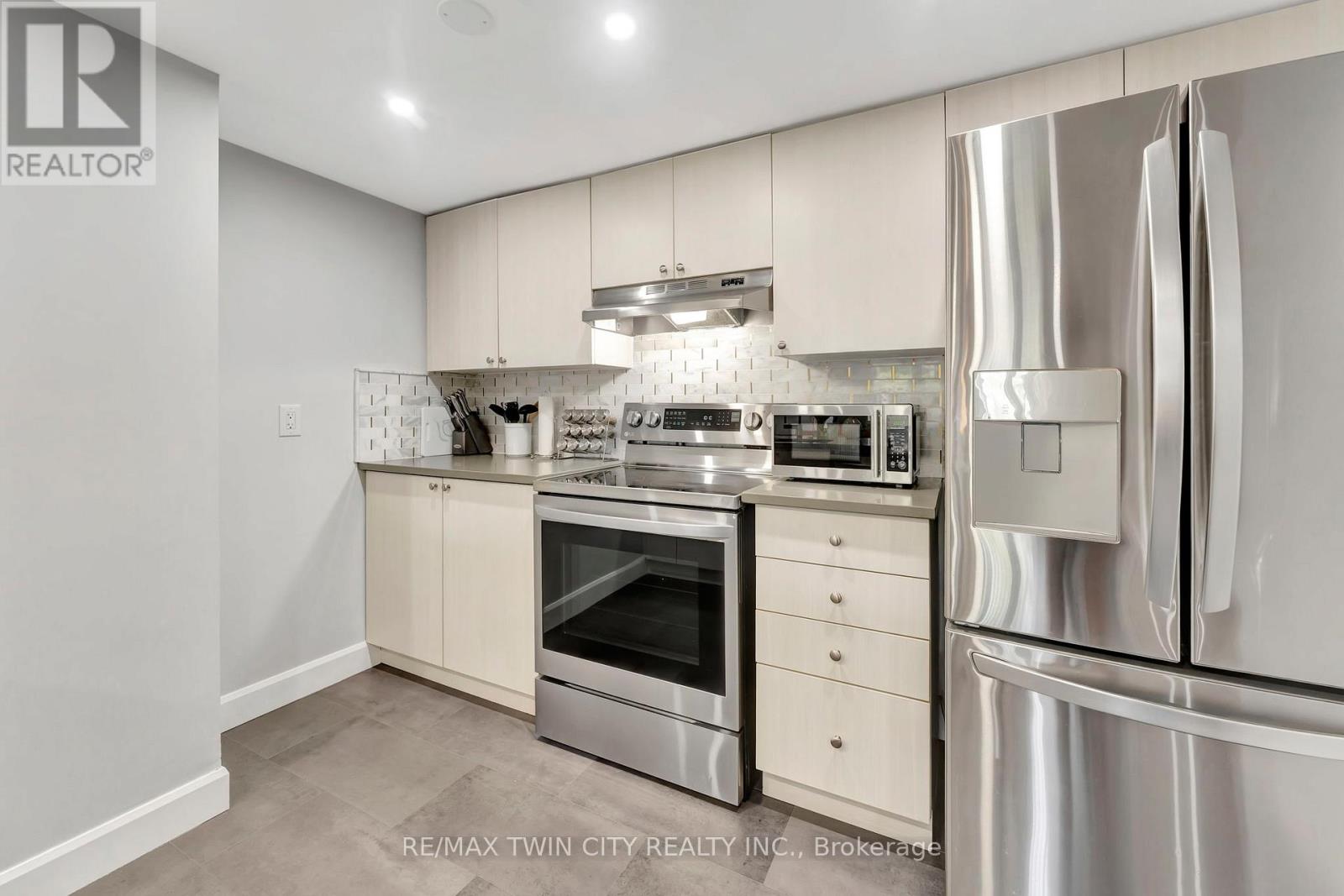 38 - 350 Fisher Mills Road, Cambridge, Ontario  N3C 0G8 - Photo 14 - X12963834