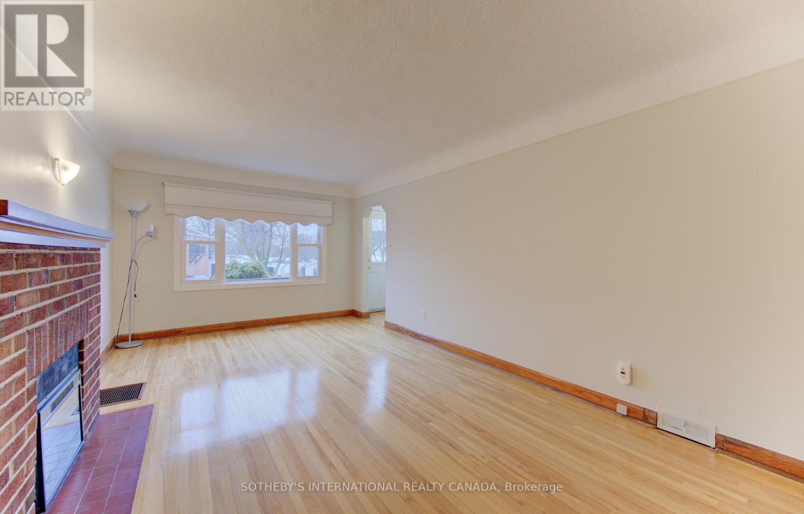 613 Guelph Street, Kitchener, Ontario  N2H 5Y5 - Photo 39 - X12966676