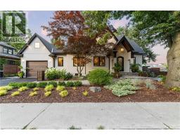 535 LOCUST Street, Burlington, Ontario