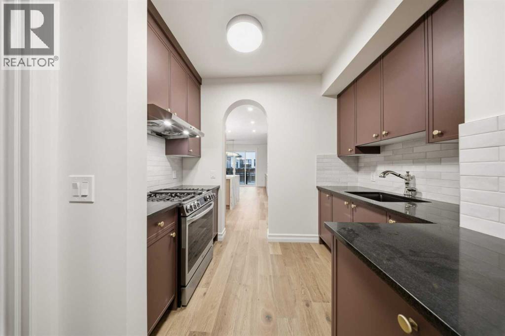 356 Greenwich Drive Nw, Calgary, Alberta  T3B 6P4 - Photo 20 - A2296232